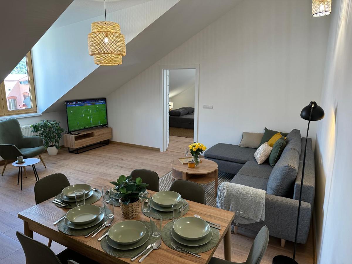 Green Apartment - City Centre - Main Square Liptovský Mikuláš 外观 照片