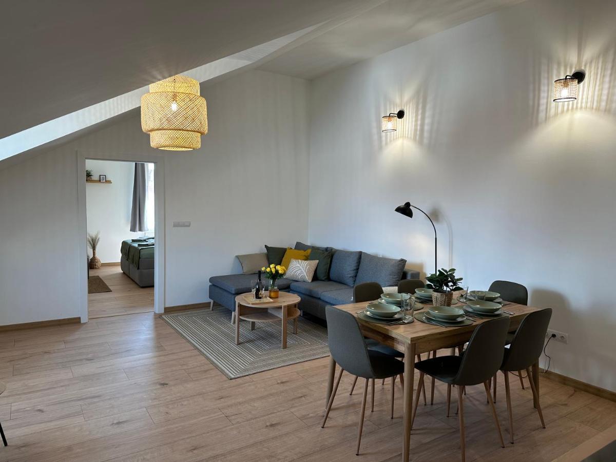 Green Apartment - City Centre - Main Square Liptovský Mikuláš 外观 照片
